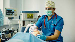 12 Top Colleges for Anesthesiology - Best Anesthesiology Programs