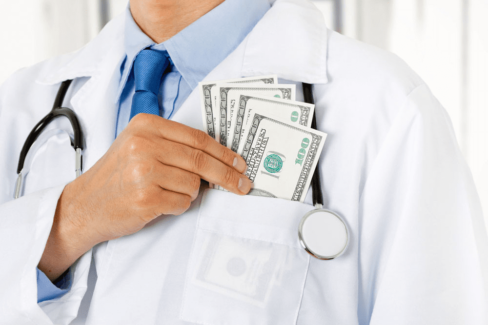 8 Ways To Make Money in Med School